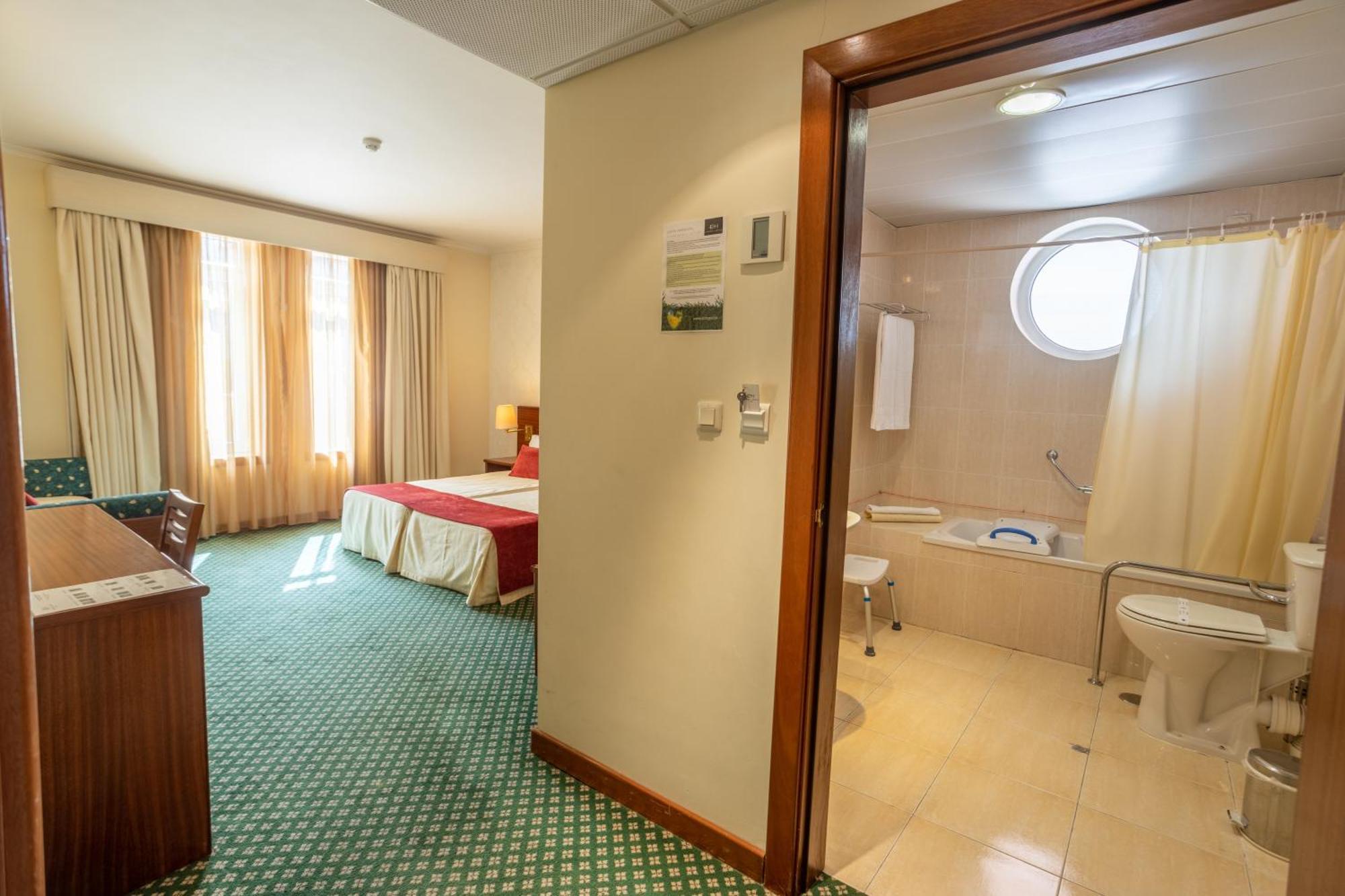 Hotel Eurosol Gouveia Zewnętrze zdjęcie